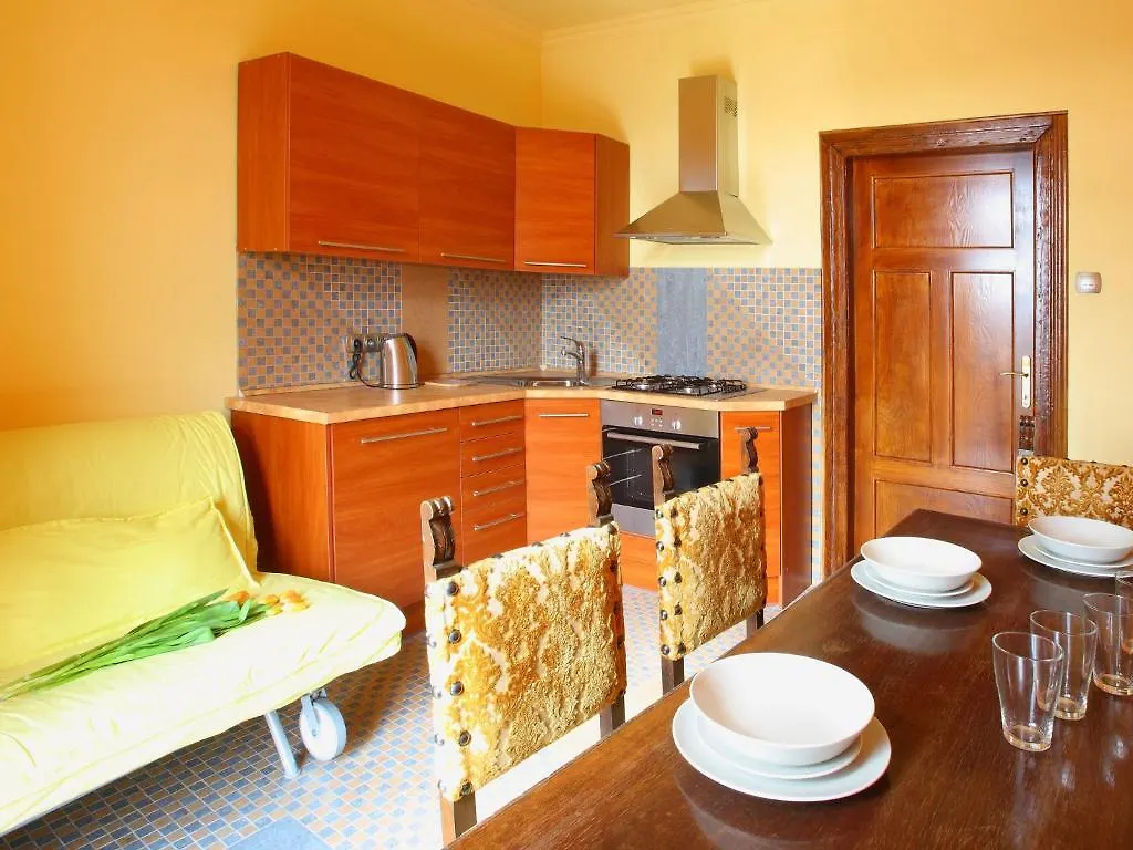 Decameron Apartments Krakau Polen